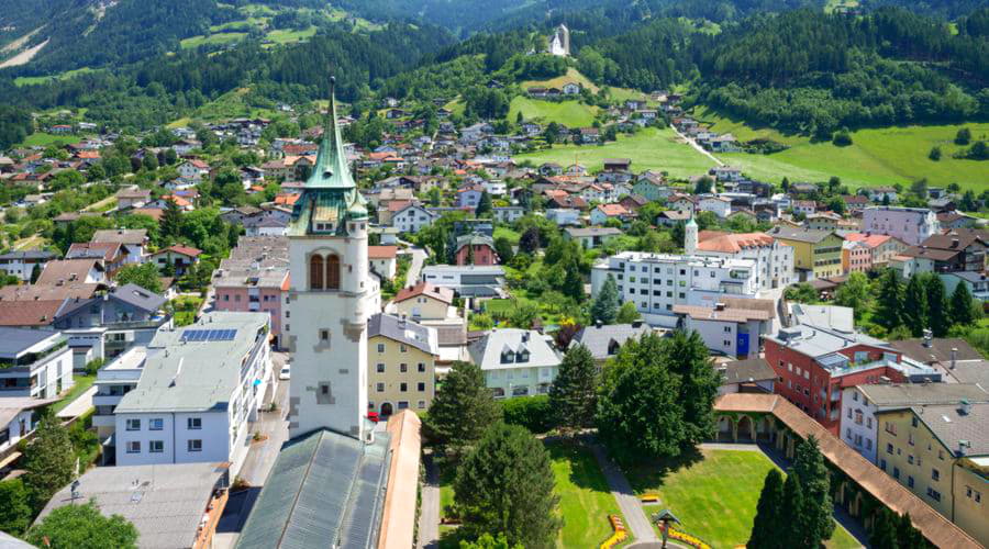 Quais são as escolhas de veículos mais populares em Schwaz?